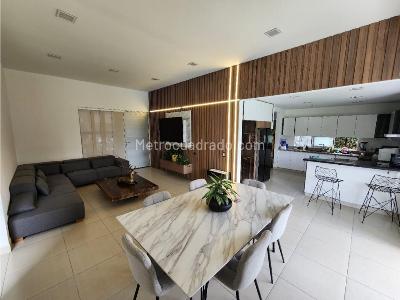 Casa en venta en Condina, Pereira · foto 3 de 7