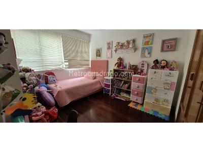 Apartamento de 2 alcobas en venta en Pinares, Pereira, 86 m² · foto 6 de 9