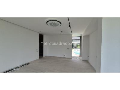 Casa de 4 alcobas en venta en Cerritos, Pereira, 1633 m² · foto 5 de 17