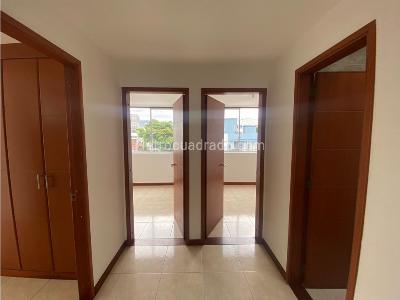Apartamento en venta en Maraya, Pereira · foto 10 de 12