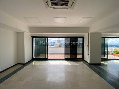 Oficina en Arriendo, Centro, Pereira