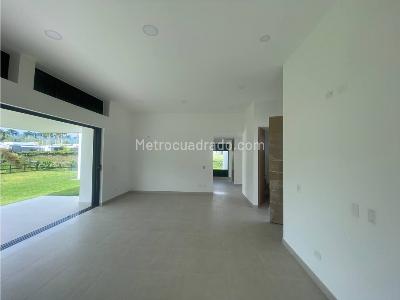 Casa en venta en Cerritos, Pereira · foto 2 de 13