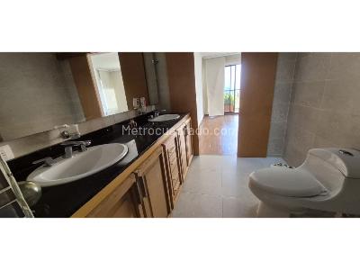Apartamento en venta en Pinares, Pereira · foto 8 de 20