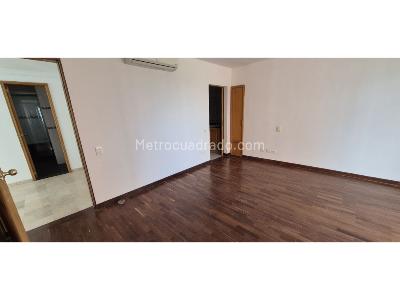 Apartamento en venta en Pinares, Pereira · foto 14 de 20