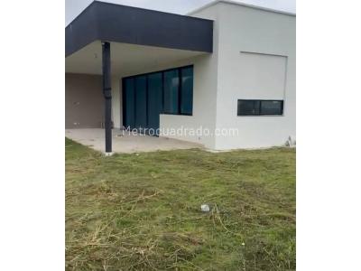 Casa de 3 alcobas en venta en El Tigre, Pereira, 1223 m² · foto 9 de 10