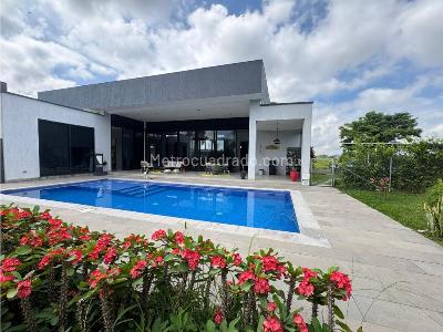 Casa en venta en Cerritos, Pereira · foto 2 de 20