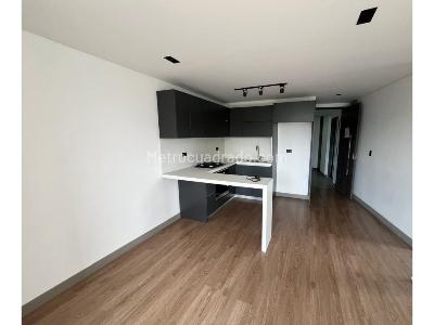 Apartamento en venta en Alamos, Pereira · foto 2 de 9