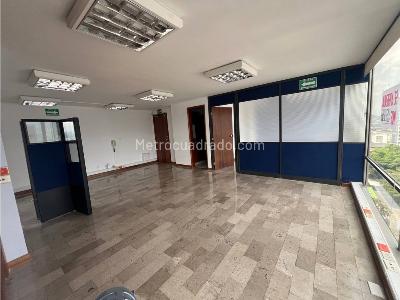Oficina en Arriendo, Centro, Pereira