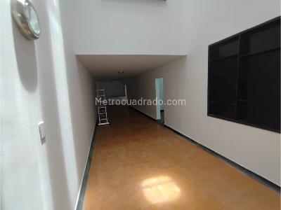 Casa de 5 alcobas en venta en Av, Pereira, 500 m² · foto 5 de 7