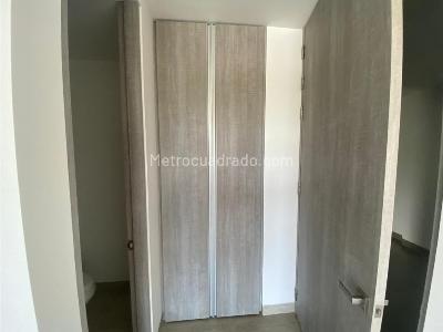 Apartaestudio en venta en Cerritos, Pereira · foto 9 de 13