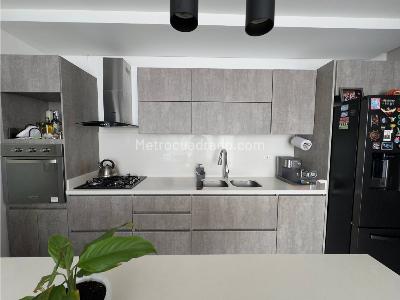 Apartamento en venta en Av, Pereira · foto 5 de 14