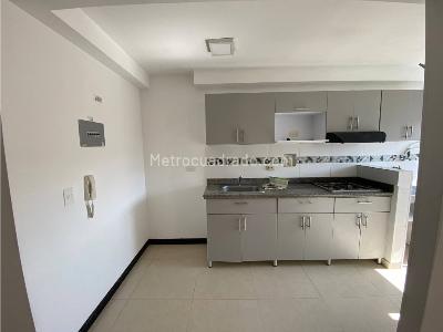 Apartamento en venta en Av, Pereira · foto 4 de 14