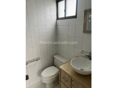 Apartamento en venta en Pinares, Pereira · foto 5 de 6