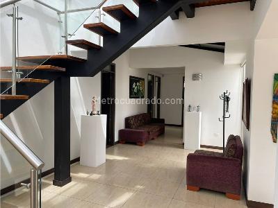 Casa de 5 alcobas en venta en Armenia, Armenia, 1721 m² · foto 7 de 13