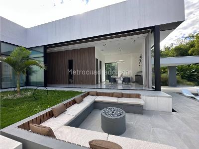 Casa de 4 alcobas en venta en Cerritos, Pereira · foto 9 de 20