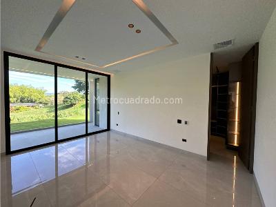 Casa de 4 alcobas en venta en Cerritos, Pereira · foto 18 de 20
