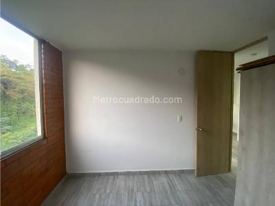 Apartamento en venta en El Poblado, Pereira · foto 9 de 14