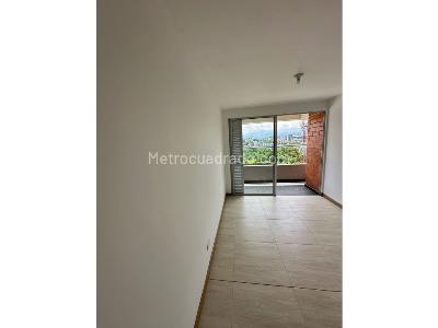 Apartamento en venta en Av, Pereira · foto 5 de 13