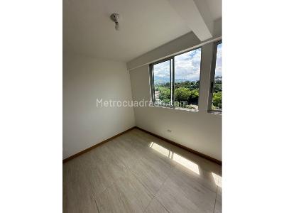 Apartamento en venta en Av, Pereira · foto 8 de 13