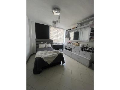 Apartamento en venta en Av, Pereira · foto 8 de 12