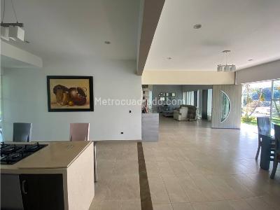 Casa en venta en Via Armenia, Pereira · foto 2 de 20
