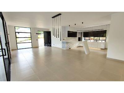 Casa de 3 alcobas en venta en Cerritos, Pereira, 1505 m² · foto 5 de 19