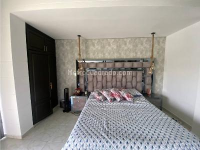 Casa de 5 alcobas en venta en Cerritos, Pereira, 1800 m² · foto 7 de 17