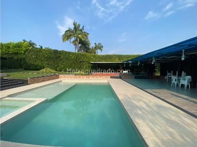 Casa de 5 alcobas en venta en Cerritos, Pereira, 1800 m² · foto 13 de 17