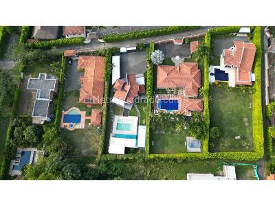 Casa de 5 alcobas en venta en Cerritos, Pereira, 1800 m² · foto 15 de 17