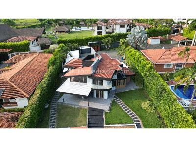Casa de 5 alcobas en venta en Cerritos, Pereira, 1800 m² · foto 16 de 17