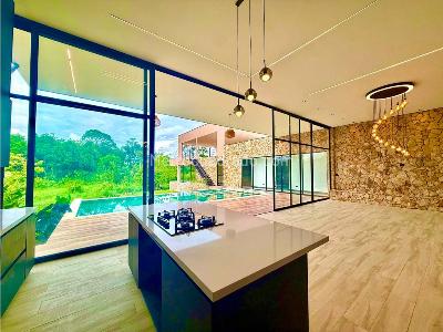 Casa de 4 alcobas en venta en Cerritos, Pereira, 1890 m² · foto 3 de 16