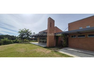 Casa en venta en Pueblito Cafetero, Pereira · foto 2 de 20