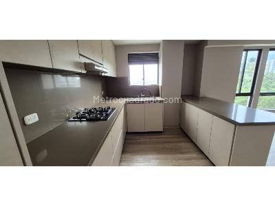Apartamento en venta en Pinares, Pereira · foto 3 de 20