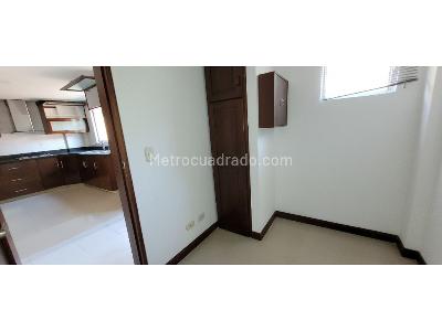Casa de 3 alcobas en venta en Pinares, Pereira, 208 m² · foto 13 de 20