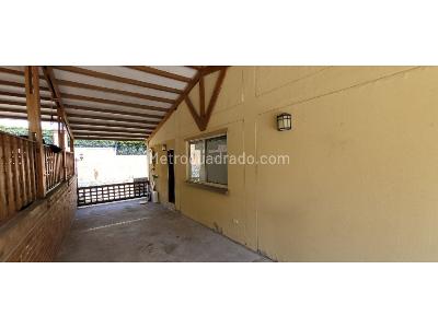 Casa de 3 alcobas en venta en Pinares, Pereira, 208 m² · foto 16 de 20