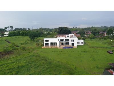 Casa en venta en Cerritos, Pereira · foto 2 de 16