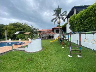 Casa en venta en El Tigre, Pereira · foto 2 de 18