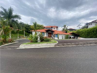 Casa en venta en El Tigre, Pereira · foto 4 de 18