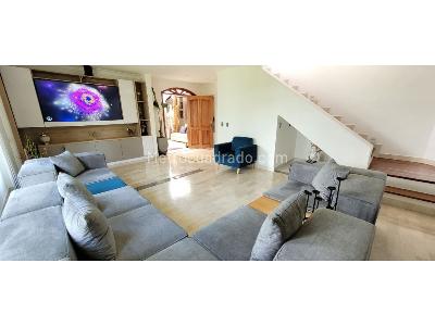 Casa de 5 alcobas en venta en Av, Pereira, 198 m² · foto 12 de 20