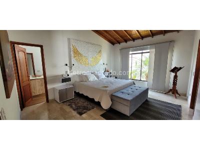 Casa de 5 alcobas en venta en Av, Pereira, 198 m² · foto 13 de 20
