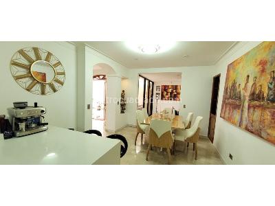 Casa de 5 alcobas en venta en Av, Pereira, 198 m² · foto 4 de 20