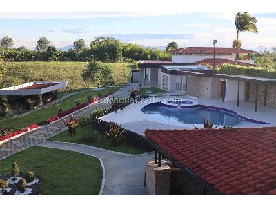 Casa en venta en Morelia, Pereira · foto 2 de 20