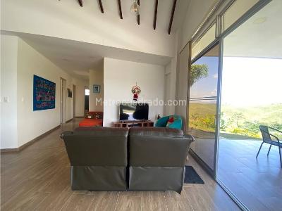 Casa de 4 alcobas en venta en Condina, Pereira, 1800 m² · foto 9 de 20