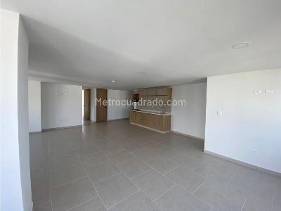 Apartamento en venta en Alamos, Pereira · foto 9 de 18
