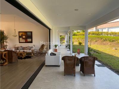 Casa de 3 alcobas en venta en Cerritos, Pereira, 1850 m² · foto 7 de 20