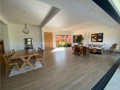 Casa de 3 alcobas en venta en Cerritos, Pereira, 1850 m² · foto 8 de 20