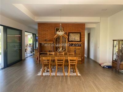 Casa de 3 alcobas en venta en Cerritos, Pereira, 1850 m² · foto 9 de 20