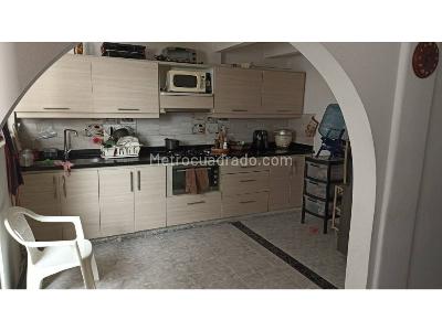 Casa en venta en Corales, Pereira · foto 3 de 8