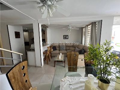 Casa en venta en Galicia, Pereira · foto 2 de 18