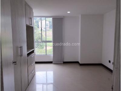 Apartamento en venta en Pinares, Pereira · foto 12 de 16